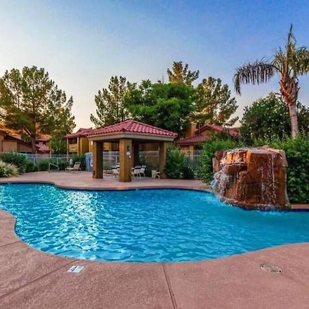 2Br Condo 15 Mins To Downtown Phoenix With Pool & Spa ภายนอก รูปภาพ